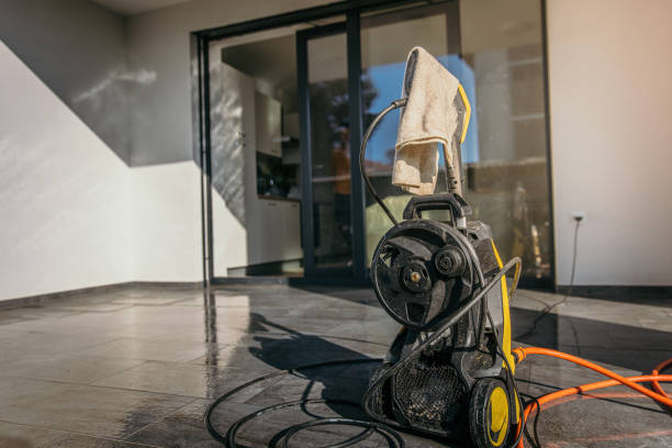 Best Parking Lot and Garage Cleaning  in Greenport West, NY